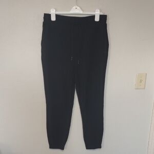 Cuts Runway Jogger In Black